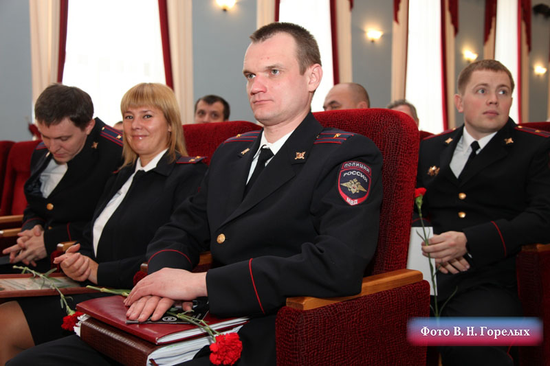 «Наших сыщиков знали и уважали за профессионализм и неподкупность даже в преступной среде». В ГУ МВД области отметили День уголовного розыска - Фото 2