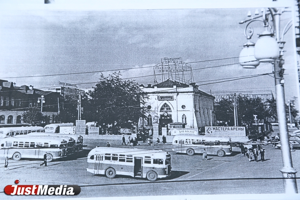 «Полное оживление, миловидные дамы, а какие магазины!». История Вознесенской улицы в Екатеринбурге - Фото 6