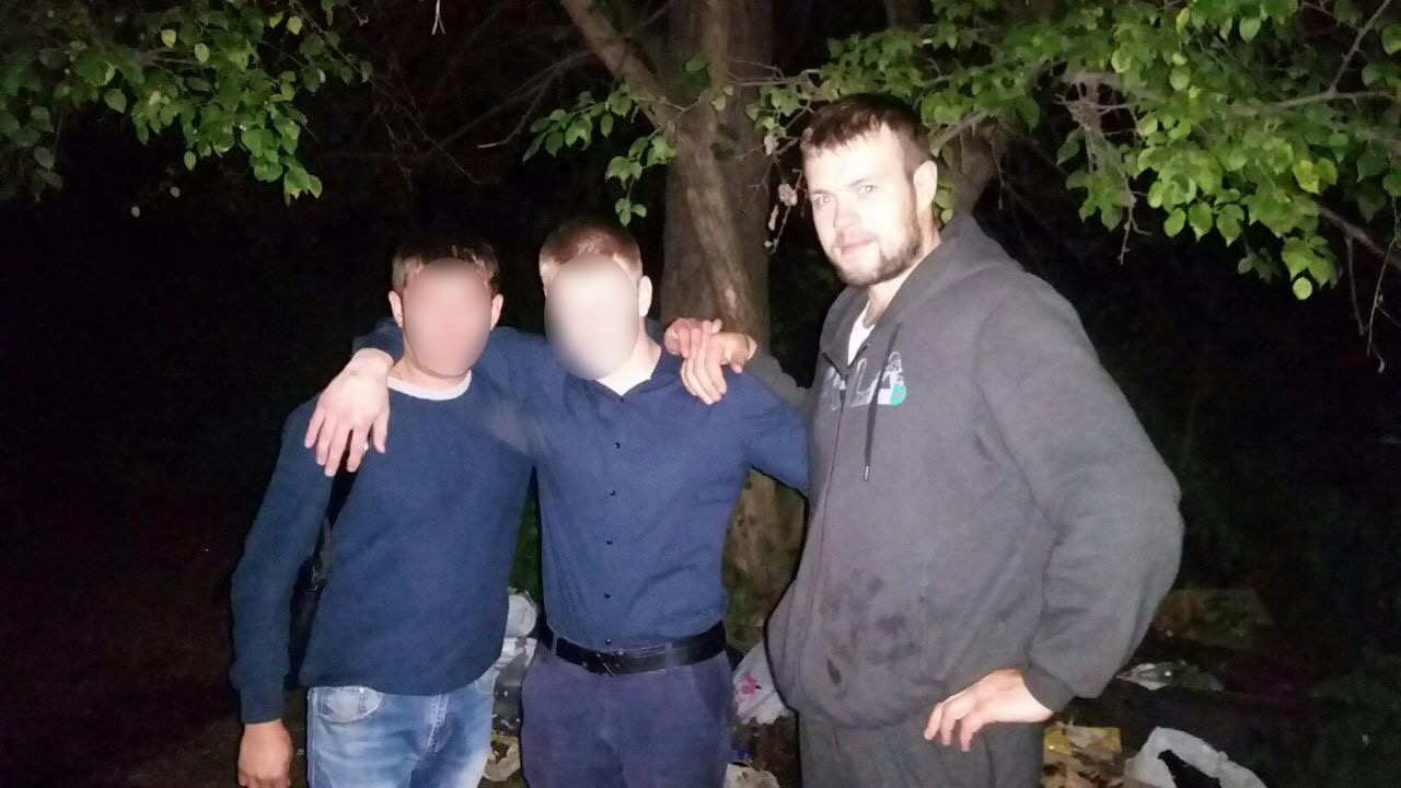 Нападения на бригады скорой медицинской помощи. Ян лебедов омск. Убийство троих человек в екатеринбурге. Напавший екатеринбург. Разбойное нападение пермь.