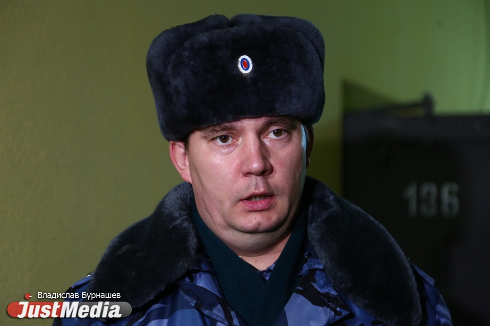 В обед - солянка, а вечером - турнир в футбол. Журналисты JustMedia попали в СИЗО-1, чтобы узнать, как там за решеткой. ФОТОРЕПОРТАЖ - Фото 21