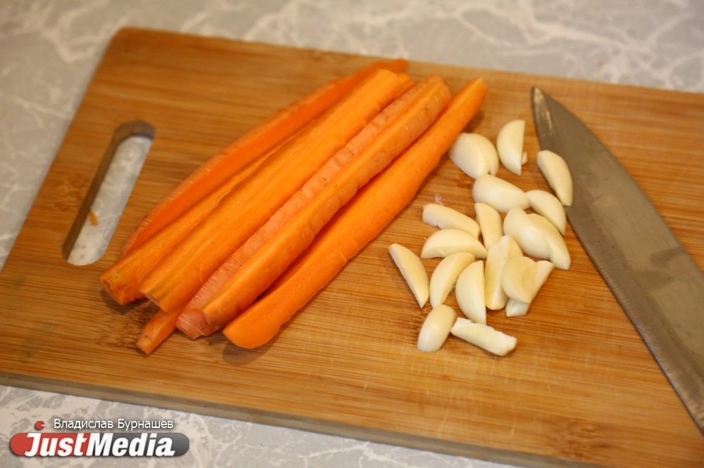 Салат с щупальцами и «вжух» коктейль. Готовим новогодний стол с JustMedia.ru без последствий для фигуры. СПЕЦПРОЕКТ - Фото 3