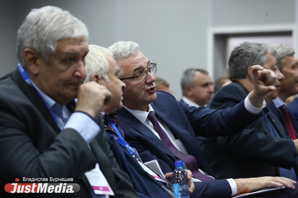 «Ни один из проектов не пойдет в реализацию. Возьмем только наработки». На форуме 100+ предложили концепции развития набережной Верх-Исетского пруда. ФОТО - Фото 22