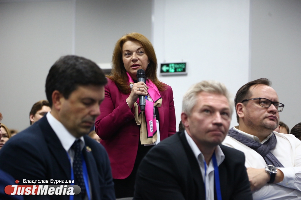 «Ни один из проектов не пойдет в реализацию. Возьмем только наработки». На форуме 100+ предложили концепции развития набережной Верх-Исетского пруда. ФОТО - Фото 12