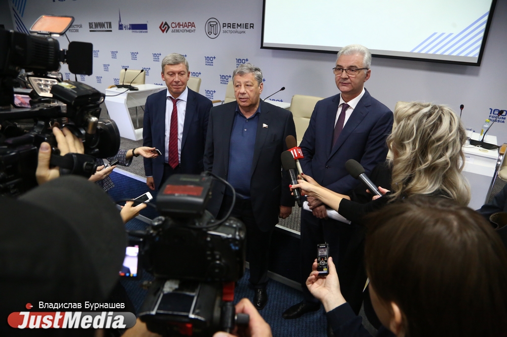 «Ни один из проектов не пойдет в реализацию. Возьмем только наработки». На форуме 100+ предложили концепции развития набережной Верх-Исетского пруда. ФОТО - Фото 18