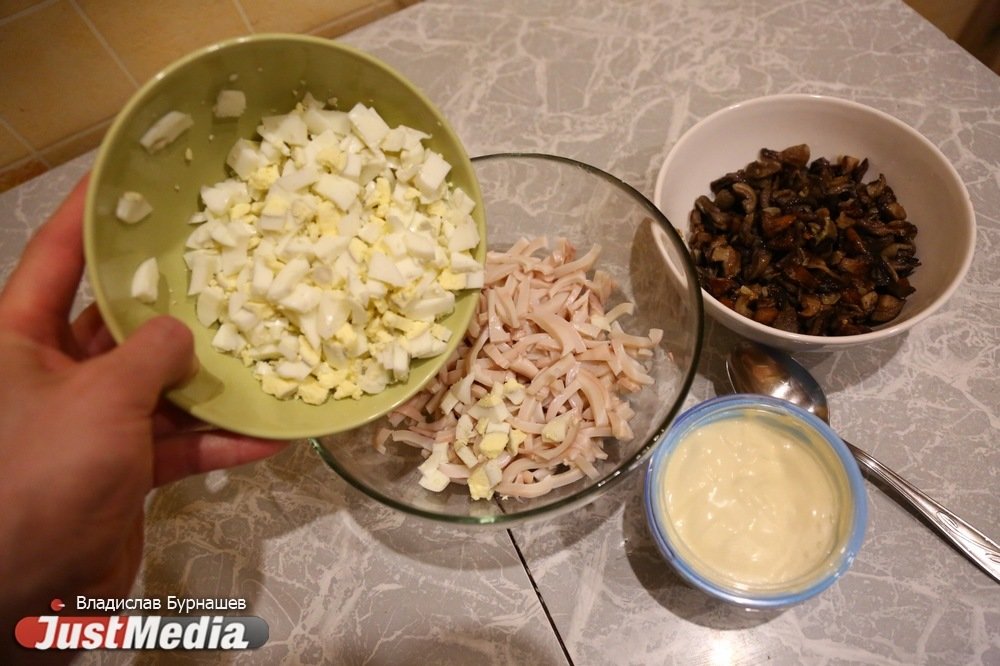 Салат с щупальцами и «вжух» коктейль. Готовим новогодний стол с JustMedia.ru без последствий для фигуры. СПЕЦПРОЕКТ - Фото 22