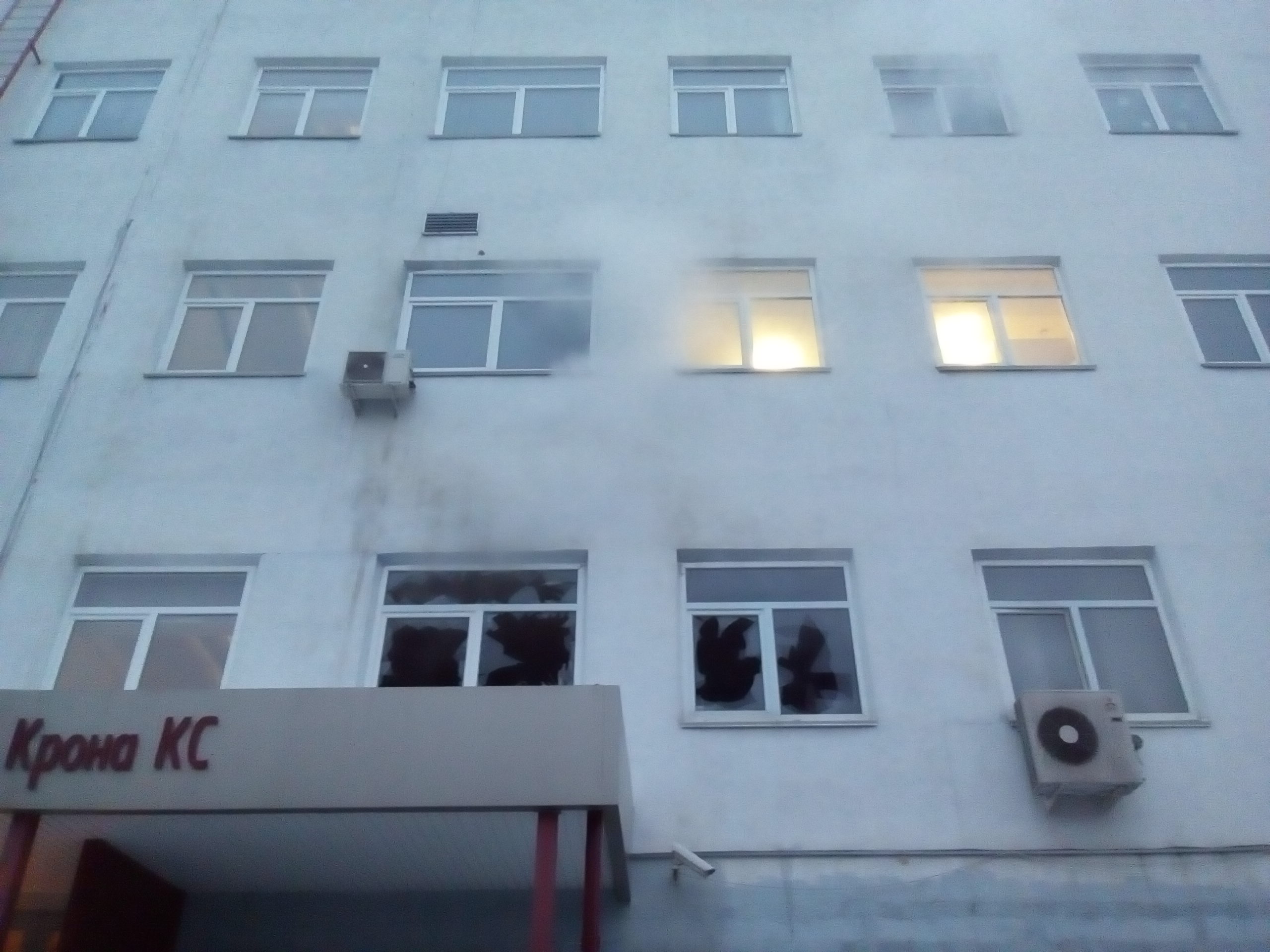 Площадь возгорания в торговом центре на Айвазовского составила 700 кв. метров - Фото 6