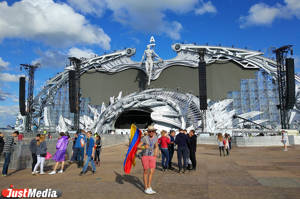 Alfa Future People вместе с «Билайн» превратили аэродром в гигантскую музыкально-техническую площадку с безграничным Wi-Fi под открытым небом - Фото 24
