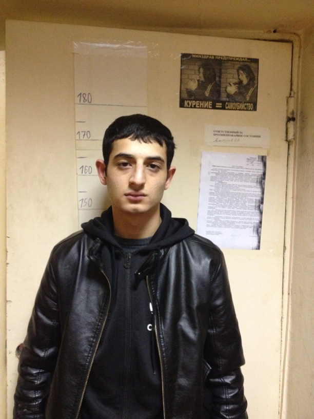 Сотрудники полиции Екатеринбурга задержали подозреваемых в нападениях на курьеров интернет-магазинов - Фото 8