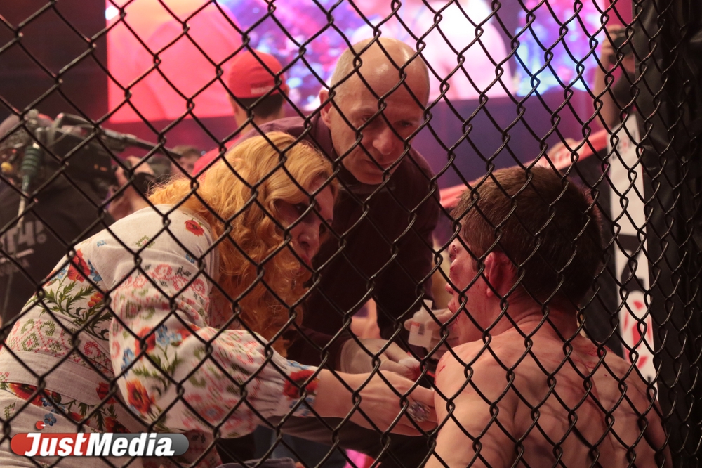 «Все пошло не так. Боя не было». Бразилец Диего Брандао меньше чем за минуту победил Венера Галиева в Екатеринбурге. ФОТО, ВИДЕО - Фото 19