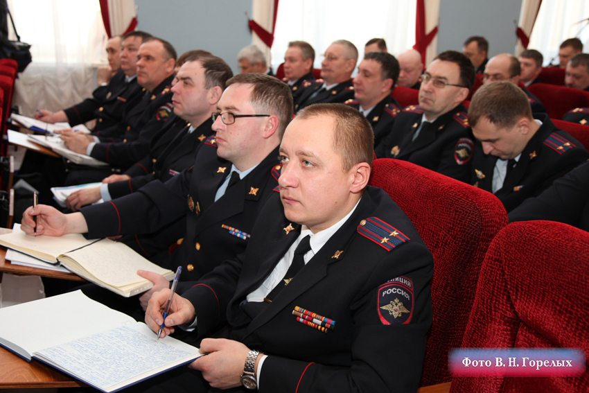 Сергей Охлопков призвал полицейских активнее освещать свою деятельность в СМИ - Фото 9