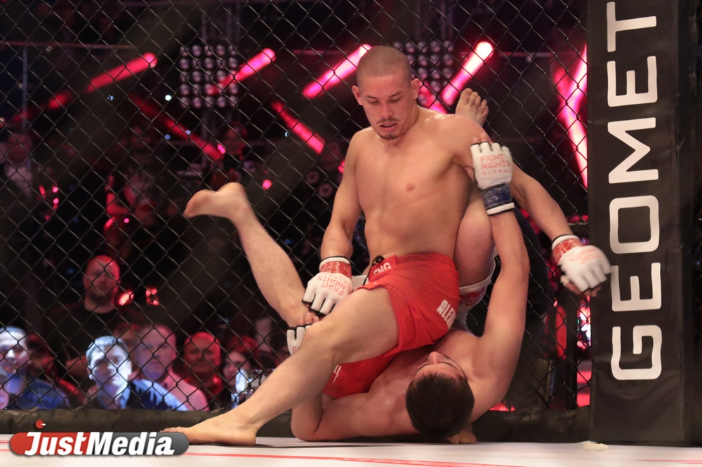 «Все пошло не так. Боя не было». Бразилец Диего Брандао меньше чем за минуту победил Венера Галиева в Екатеринбурге. ФОТО, ВИДЕО - Фото 21