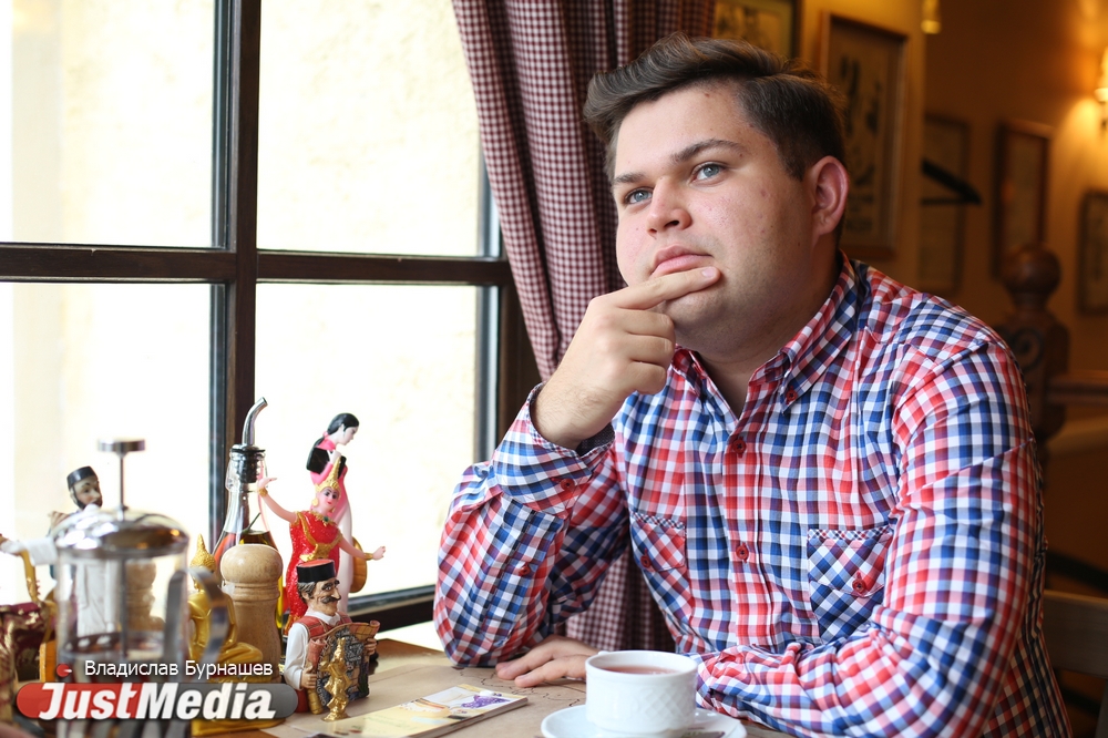 Уносил ноги от дикого быка и переплывал границу на резиновой шлюпке. Уралец собирает деньги на выпуск книги для фанатов неспокойного отдыха. СПЕЦПРОЕКТ - Фото 16