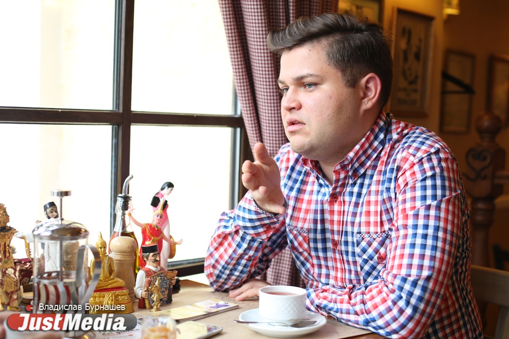 Уносил ноги от дикого быка и переплывал границу на резиновой шлюпке. Уралец собирает деньги на выпуск книги для фанатов неспокойного отдыха. СПЕЦПРОЕКТ - Фото 8