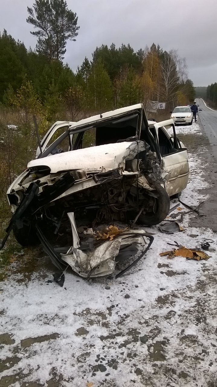 Выезд на встречную полосу стал причиной гибели водителя вблизи Верх-Нейвинского - Фото 2
