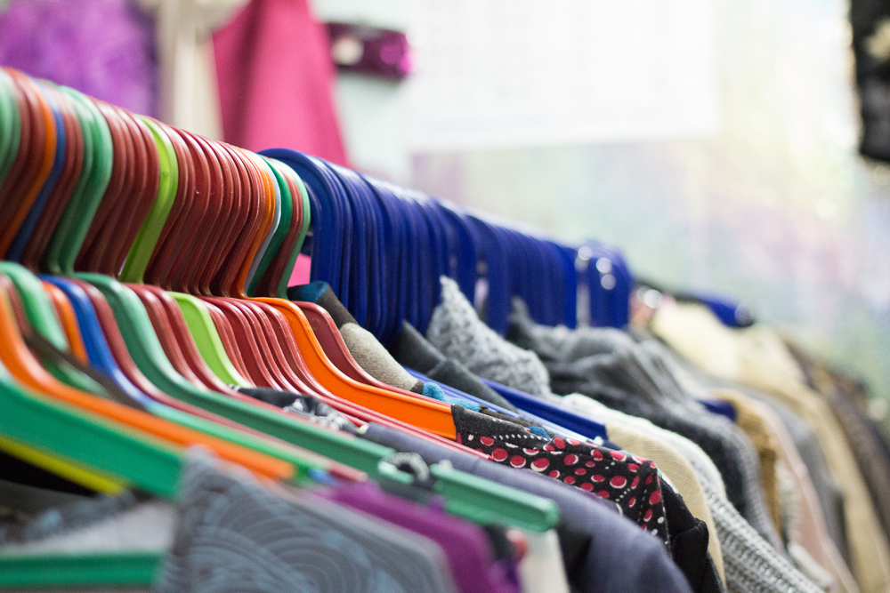 Одри Хепберн, Амели и ультрамодный «американский бомж»! Секонд-хенды ныне — это «мекка» неповторимых стилей. СПЕЦПРОЕКТ - Фото 4