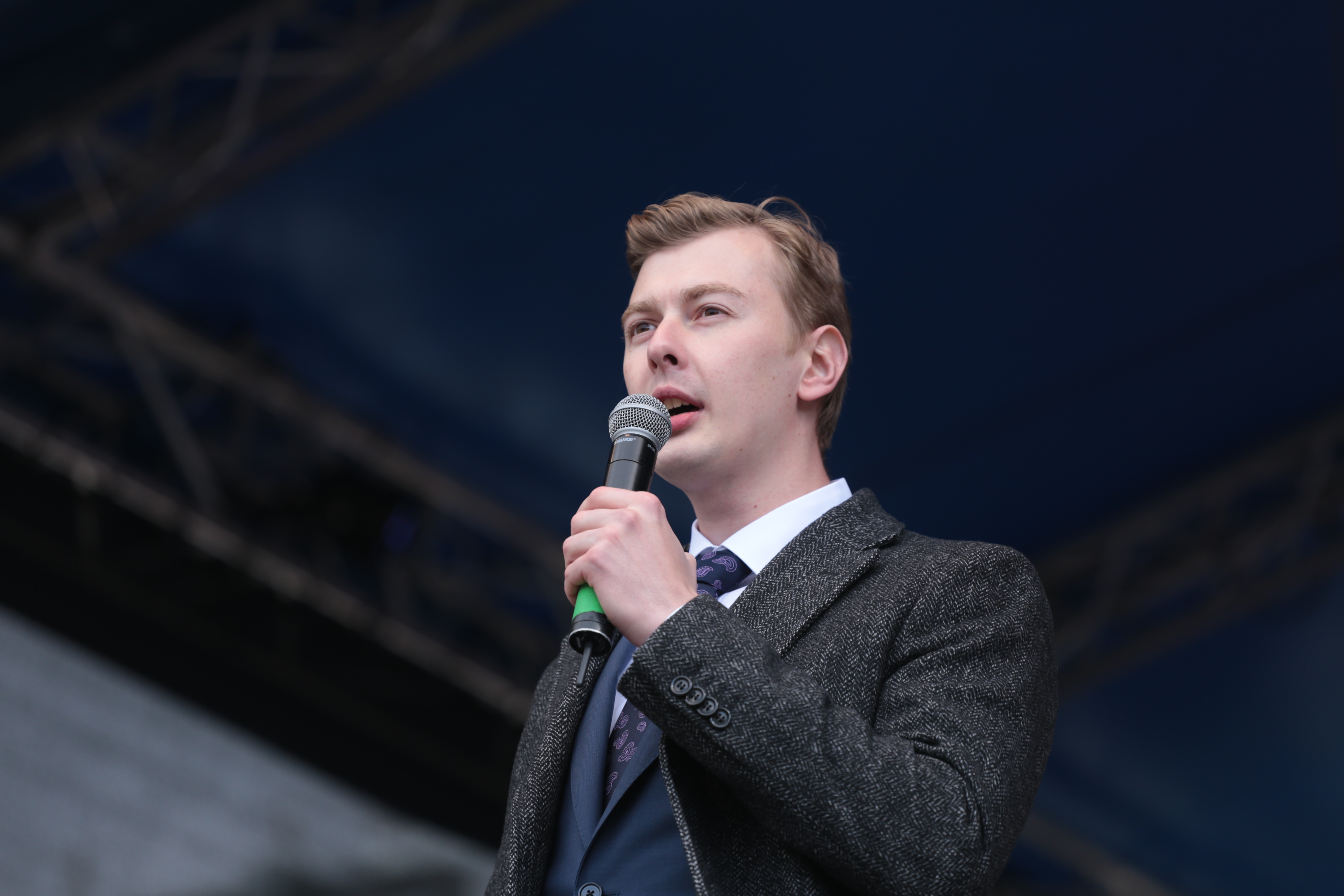 «Билайн» поздравил первокурсников УрФУ подключением тарифа «Зачетный» - Фото 3