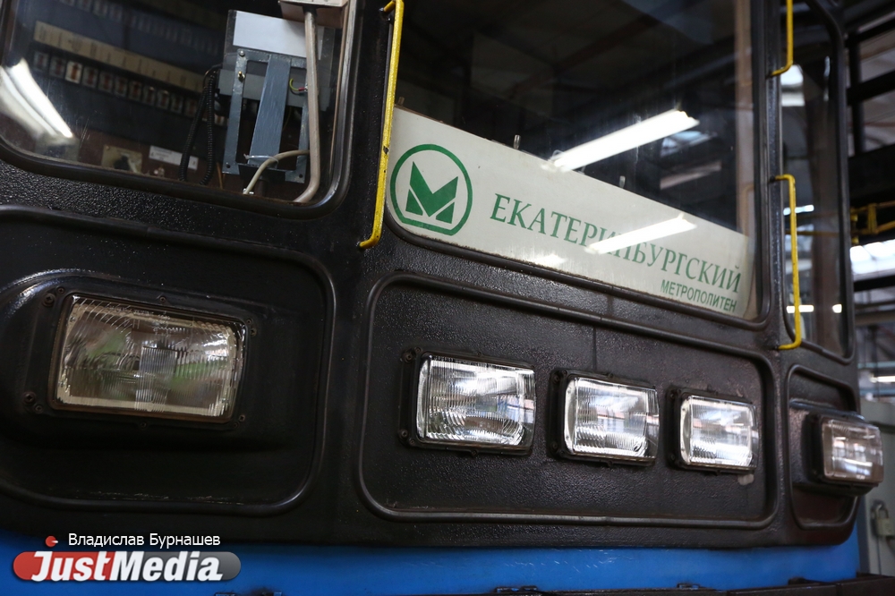 Не выходим на конечной станции и бродим по тоннелям. День и ночь в метро с JustMedia.ru - Фото 24