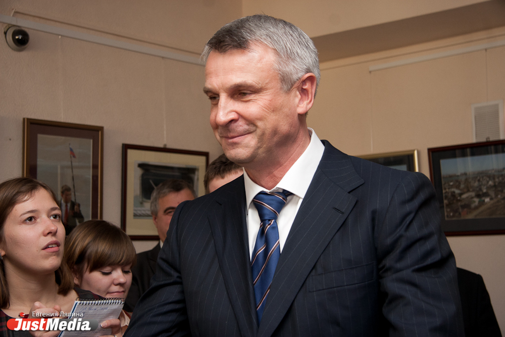 Инаугурация Носова прошла скромно. Новый мэр сразу же приступает к работе - Фото 3