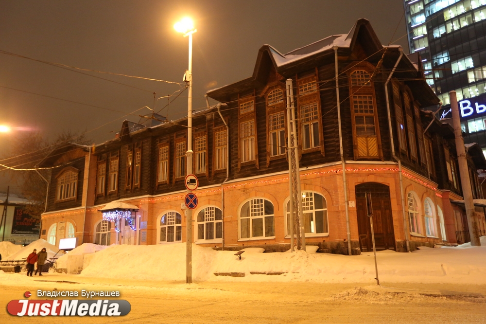 В День печати JustMedia нашел екатеринбургские типографии, которые выпускали для горожан шпаргалки и хлебные карточки. СПЕЦПРОЕКТ - Фото 10