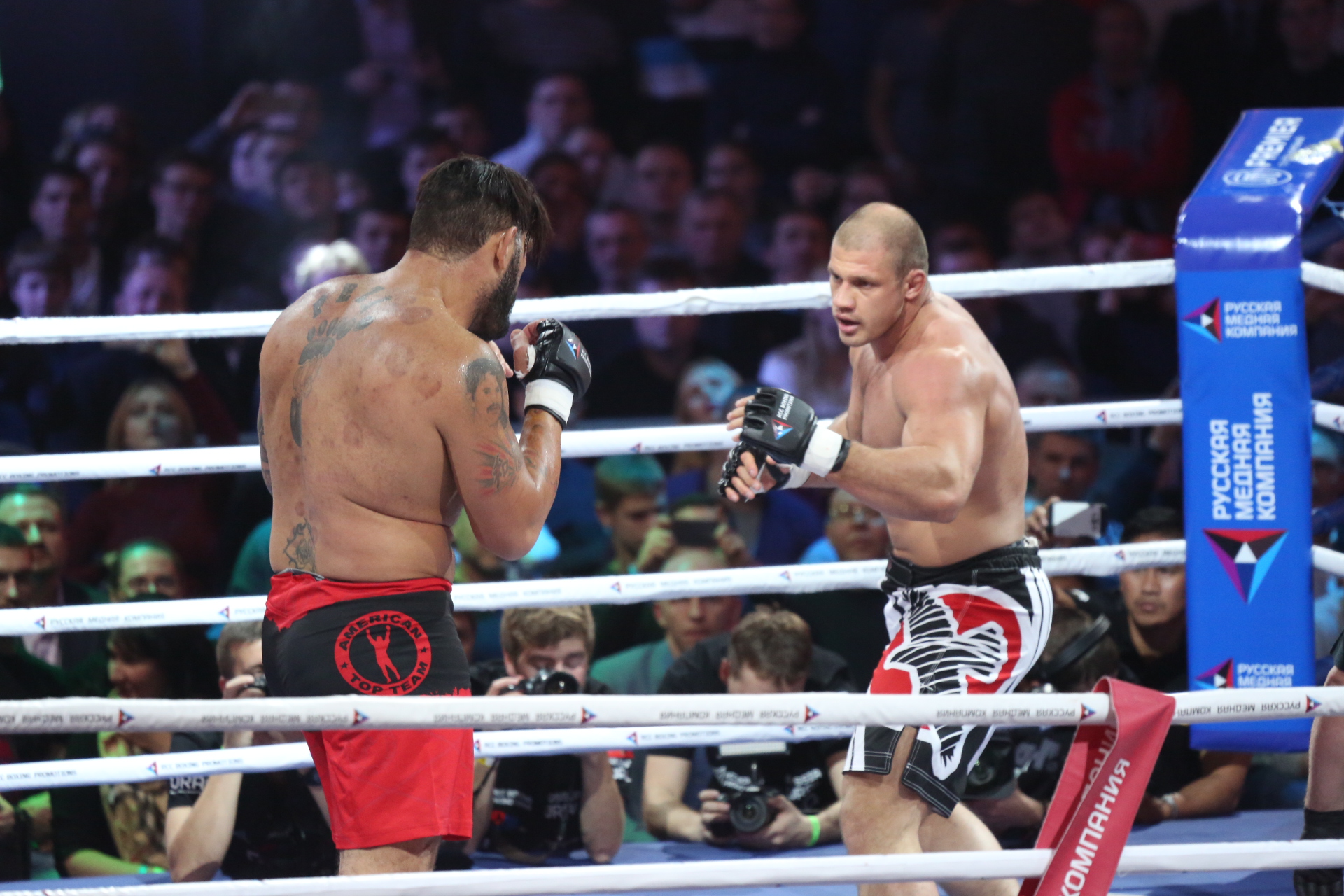 Голливудский сюжет! Уралец Иван Штырков победил легенду ММА «Бигфута» в интереснейшем поединке - Фото 2