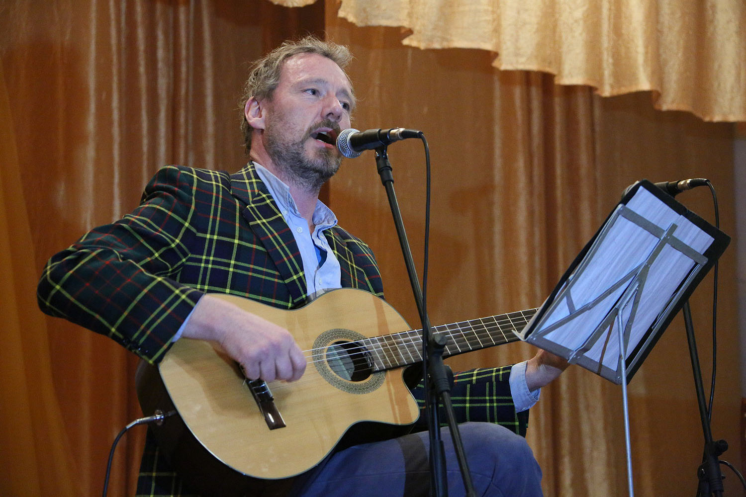 В селе Чусовом шотландец прыгнул в прорубь - Фото 4