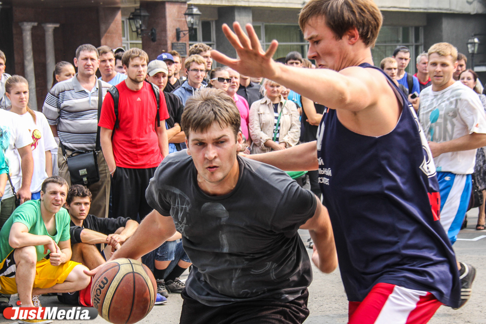 «Оранжевый мяч» в Екатеринбурге собрал более 500 участников - Фото 3