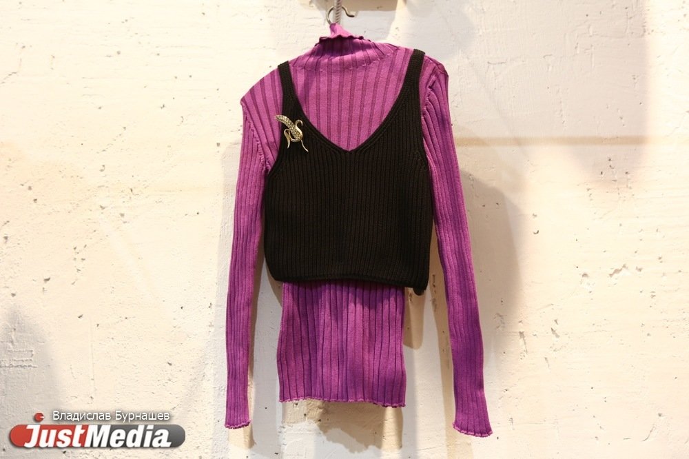 «Можно выбрать все тренды и составить конкуренцию елке». Собираем новогодний лук со стилистом и JustMedia.ru. СПЕЦПРОЕКТ - Фото 5