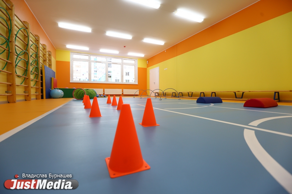 «Это отличный подарок для всех жителей района». В Академическом открыли новый детский сад - Фото 8