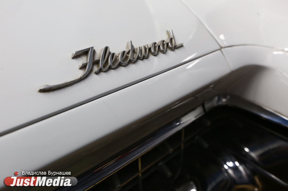 «У этих автомобилей нет цены. Нельзя продавать то, во что вложил часть души». JustMedia.ru побывал на экскурсии в музее ретрокаров - Фото 17