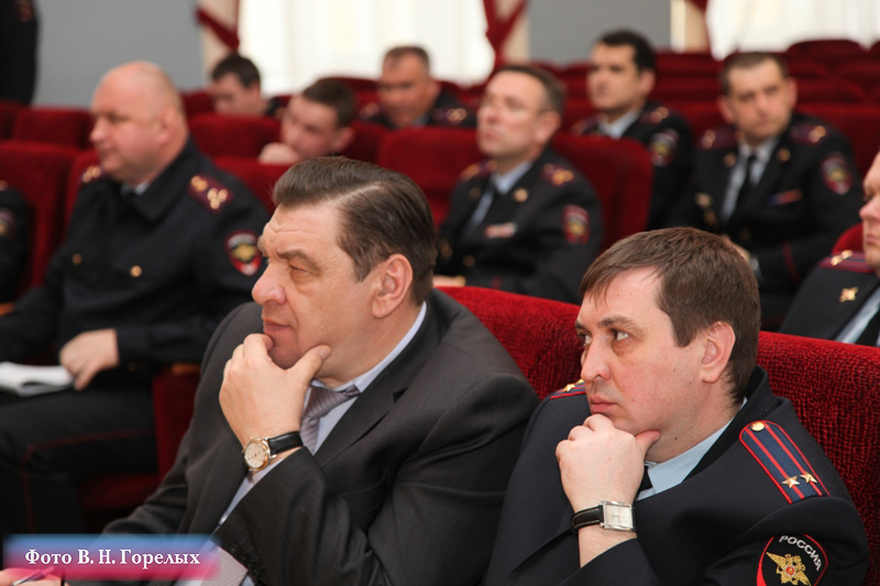 Начальник ГУ МВД области и депутаты Заксобрания обсудили вопросы безопасности в регионе - Фото 5