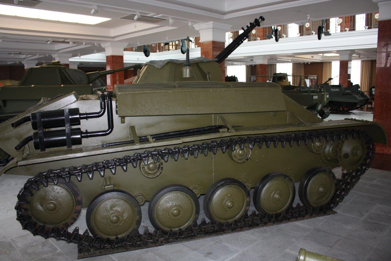 В музее военной техники УГМК появилась двустволка на гусеницах - Фото 4