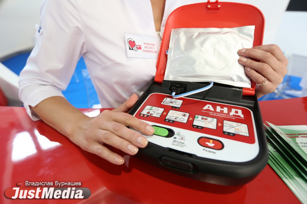 Закон об уличных дефибрилляторах внесут в Госдуму уже в этом году. Габинский: «На другой чаше весов десятки тысяч человеческих жизней» - Фото 2