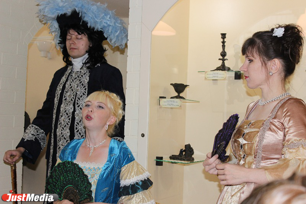 Британские колокола, «звуковая комната» и тайна часовщика. В Невьянске чествовали наклонную башню - Фото 3