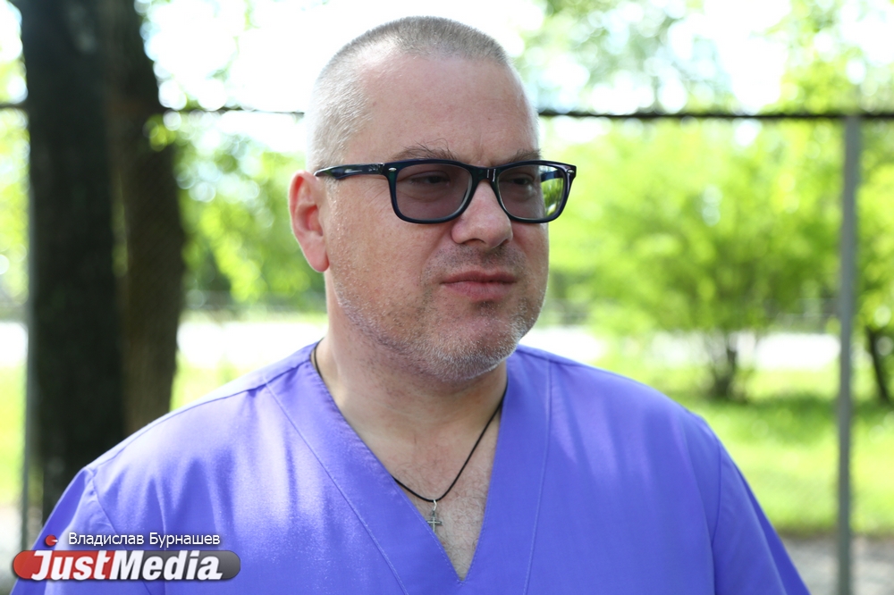 В Екатеринбурге открыли спортивную площадку для пожилых людей и инвалидов - Фото 5