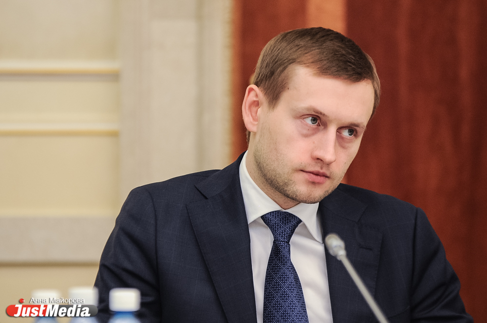 «Фонд стал работать с середины года». Куйвашев пытался оправдать провальную работу Караваева   - Фото 5