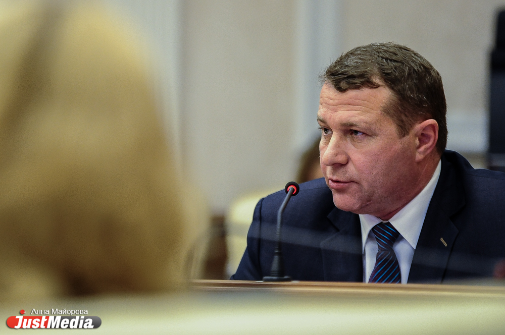 Депутаты предложили Гаффнеру построить в Белоярке баню, а Юдину — заняться промывкой батарей - Фото 8