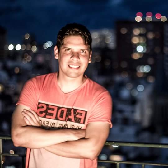 «Не понимаю, как вы едите суп с майонезом или сметаной». Преподаватель из Венесуэлы - о том, чем шокировал его Екатеринбург. СПЕЦПРОЕКТ - Фото 2