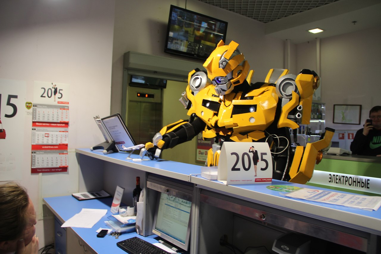 В Екатеринбурге робот парализовал работу торгового центра - Фото 2