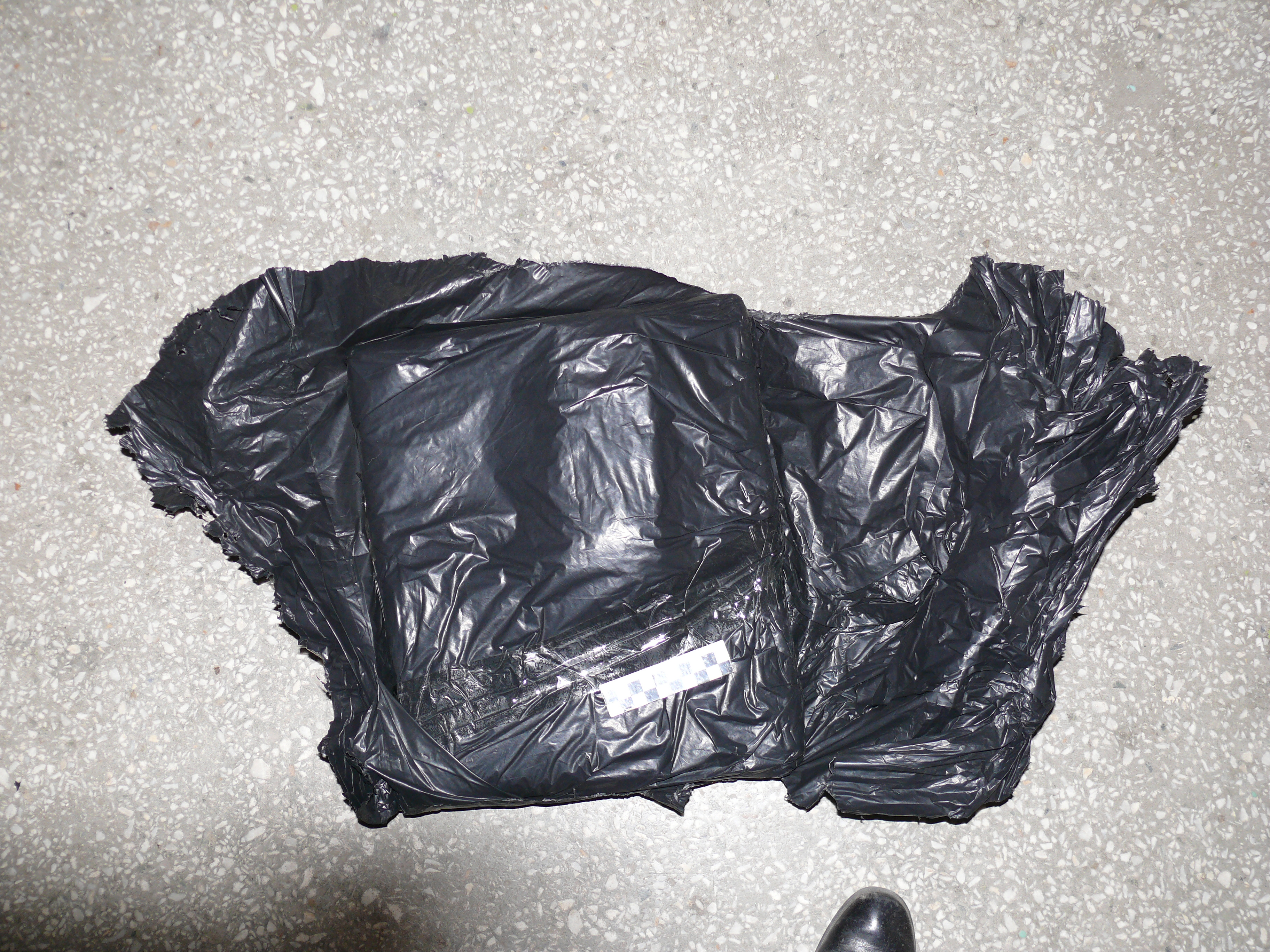 В Екатеринбурге задержан поставщик гашиша. У злоумышленника изъято более 9 кг наркотика - Фото 4