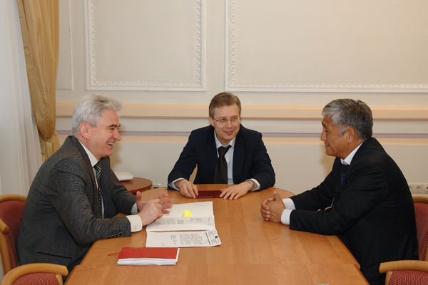 Сагынбек Абдрахманов стал полномочным представителем УрФУ в Кыргызской Республике - Фото 2