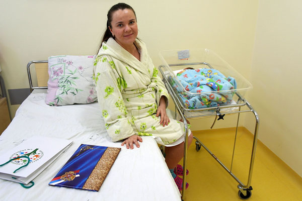 В Областном перинатальном центре начали выдавать своим пациенткам свидетельства о рождении ребенка - Фото 2