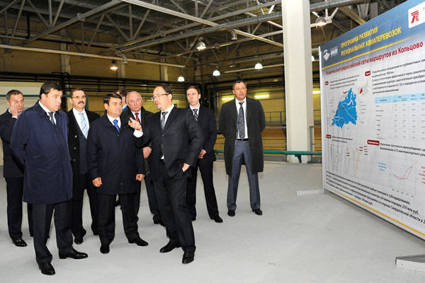 Куйвашев показал советнику президента аэропорт «Кольцово». Левитин: «Эффективный складской комплекс» - Фото 3