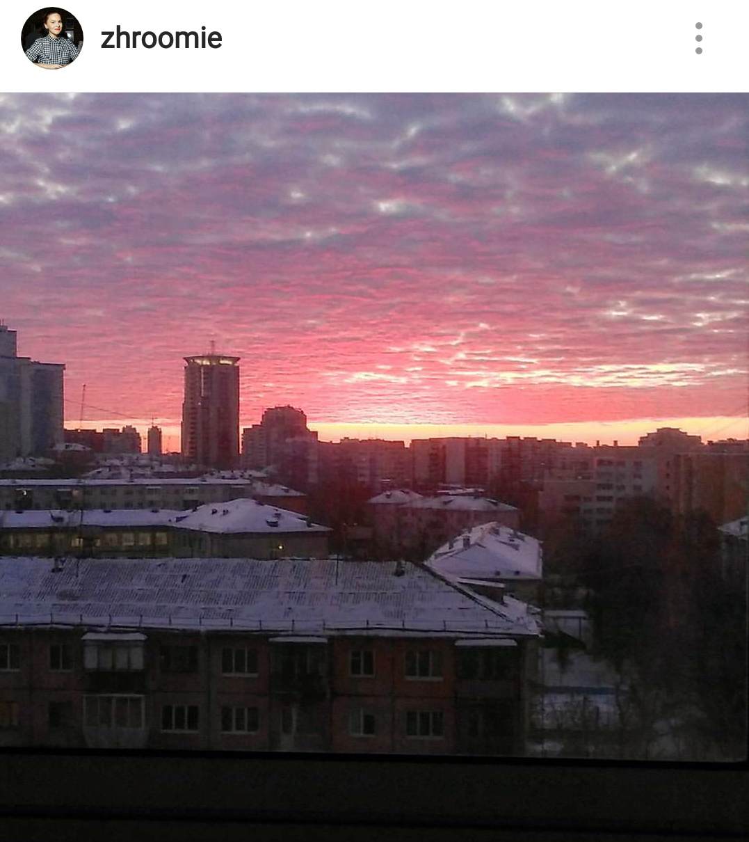 «Апокалиптичненько». Рассвет в Екатеринбурге взорвал соцсети. ФОТО - Фото 14
