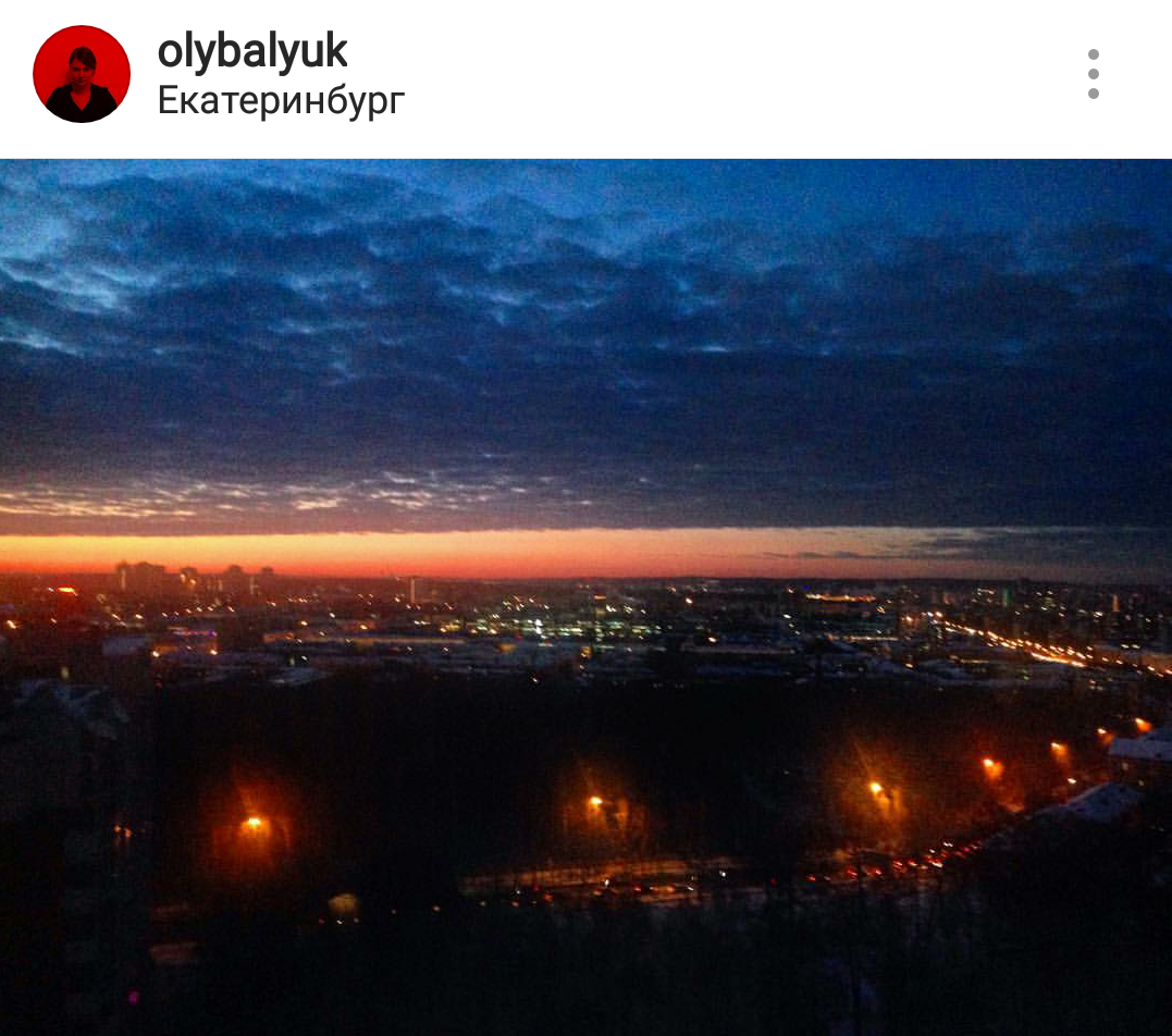 «Апокалиптичненько». Рассвет в Екатеринбурге взорвал соцсети. ФОТО - Фото 15