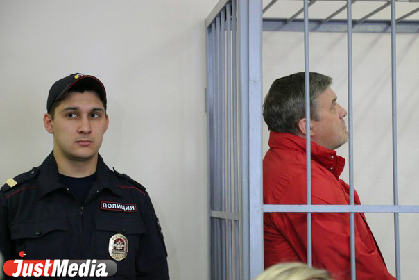 Владимир Владимиров сослался на личную информацию и попросил не пускать в зал суда прессу - Фото 3