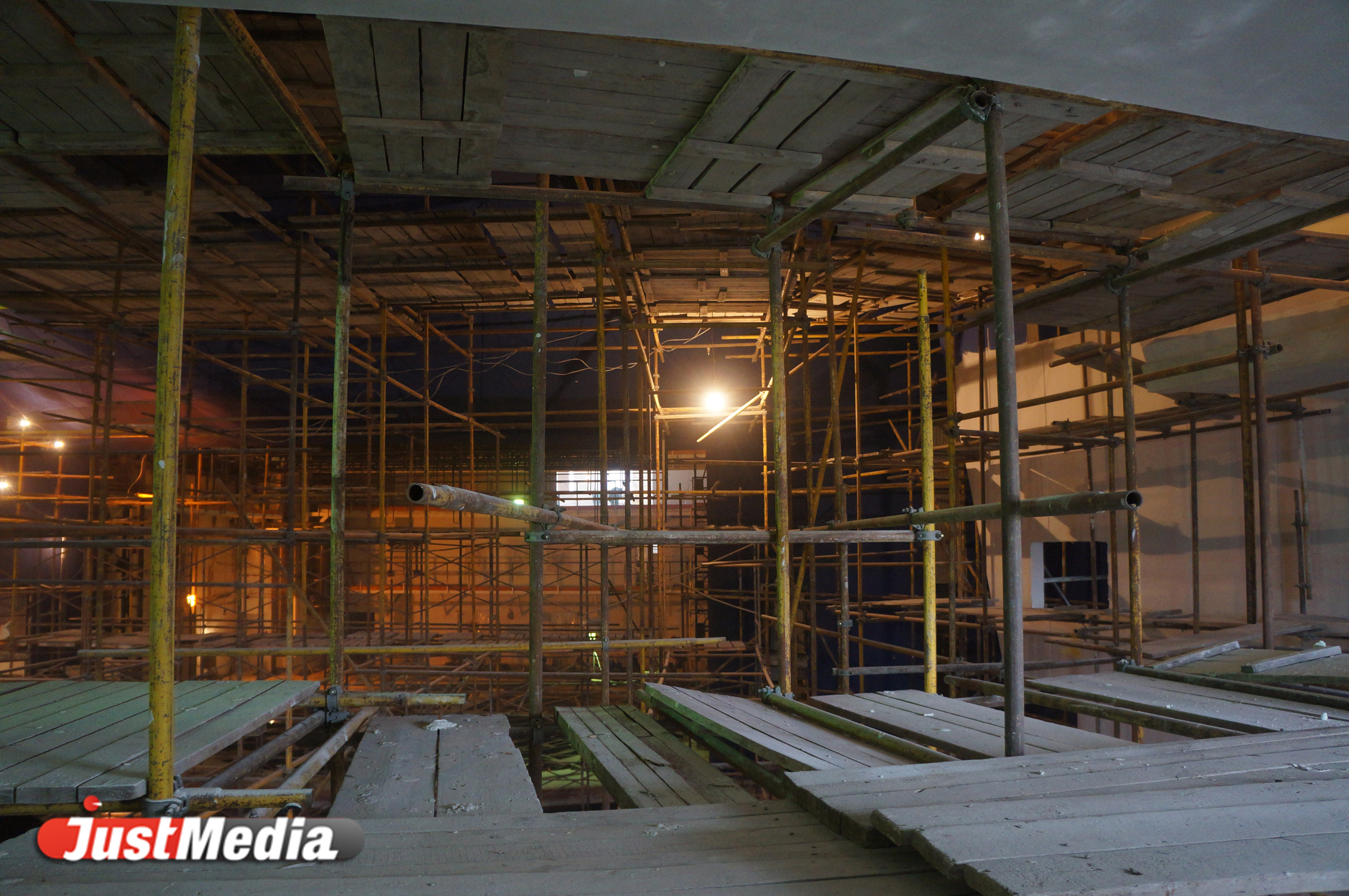 ТЮЗ откроется после реконструкции в исторический День города. ФОТОРЕПОРТАЖ - Фото 15