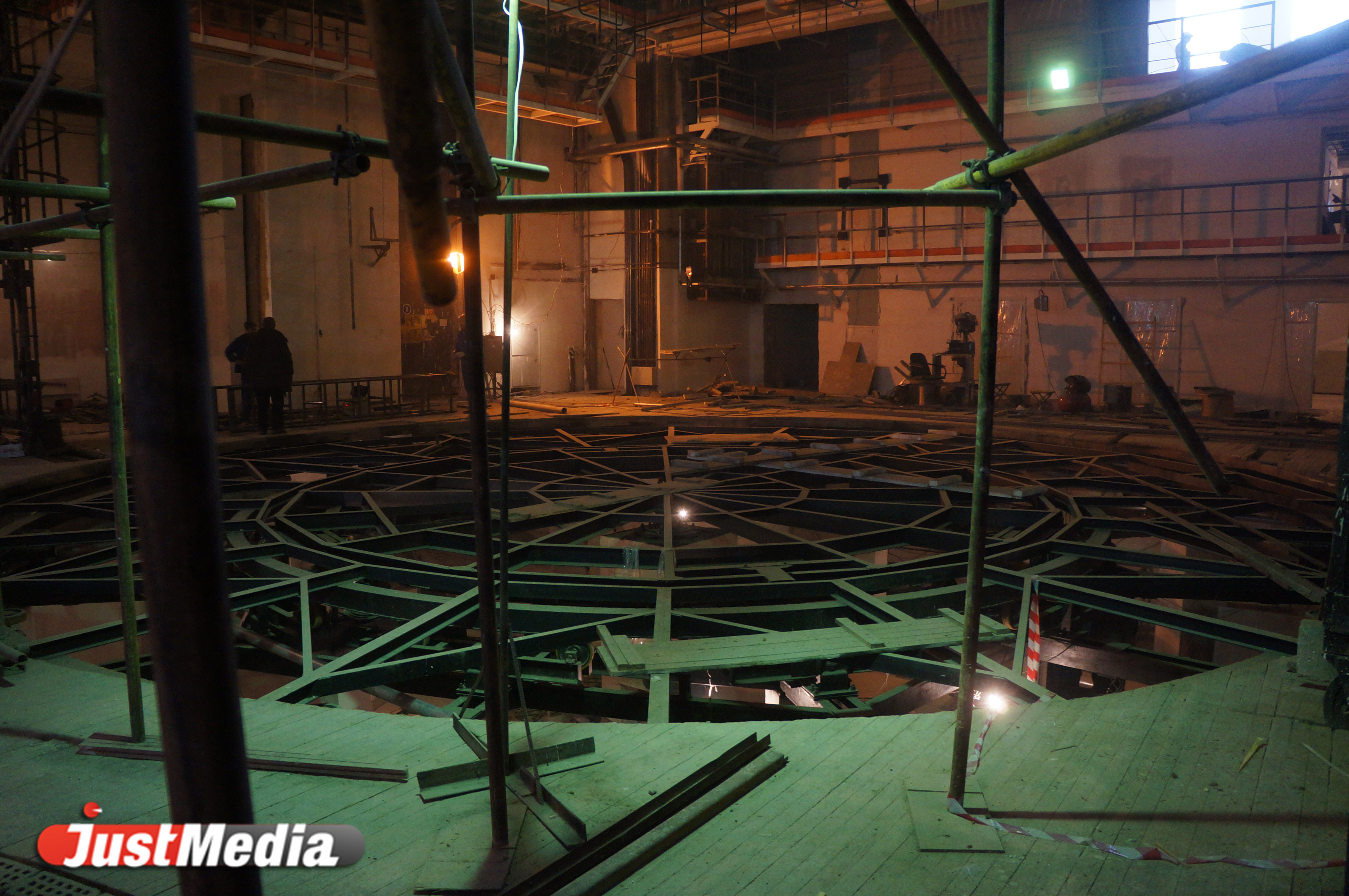 ТЮЗ откроется после реконструкции в исторический День города. ФОТОРЕПОРТАЖ - Фото 5