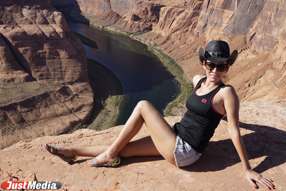 Путешественники Катя и Максим: «Важно, какая погода у вас в сердце». В Екатеринбурге -10 и небольшой снег. ФОТО, ВИДЕО - Фото 10