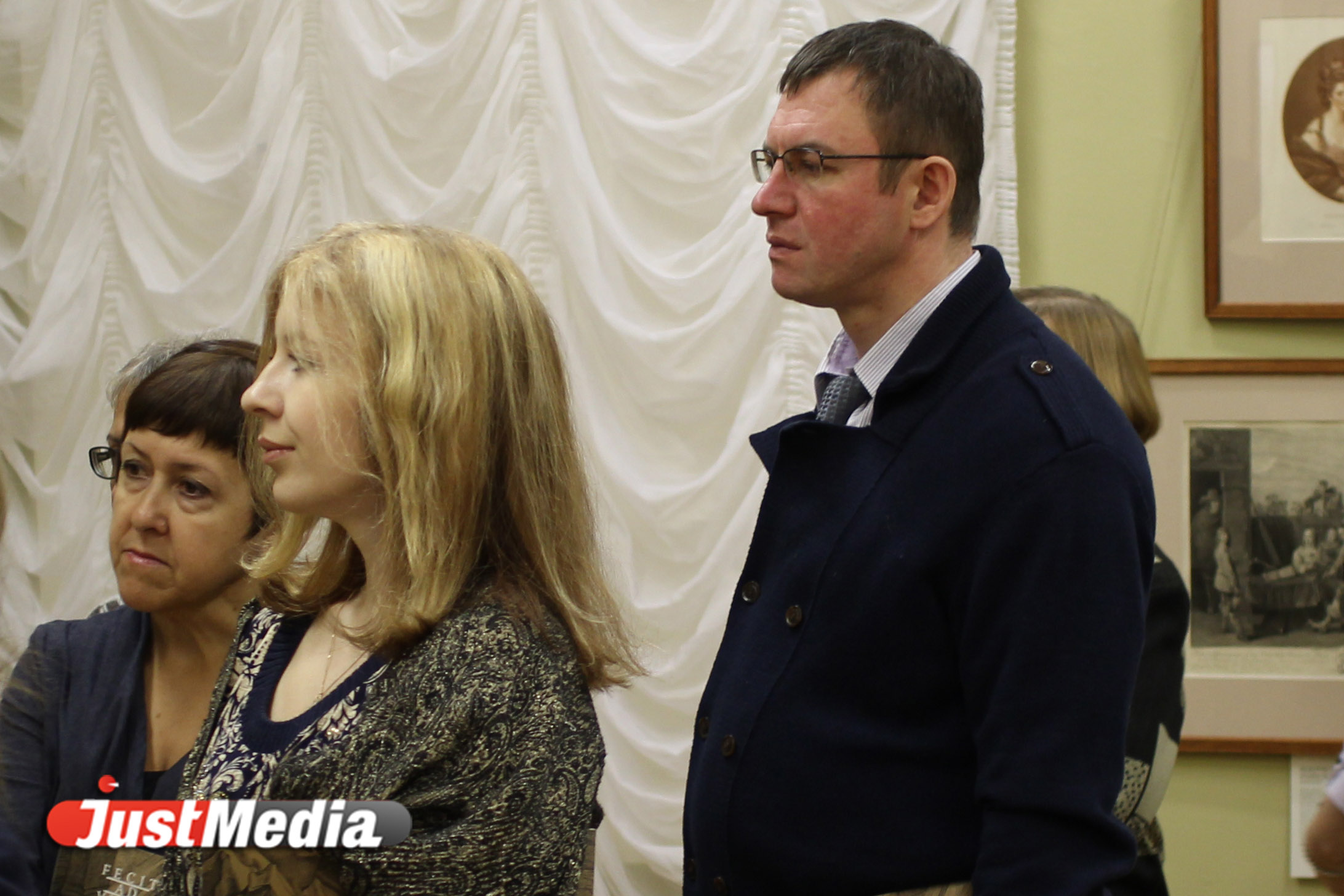 Георгий Бурмистров вывел аппарат гордумы в музей ИЗО: «Будем развивать музейное дело не только вниманием, но и зарплатами». ФОТО - Фото 5