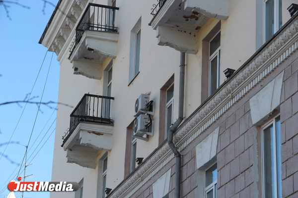 МУГИСО нашло способ зарабатывать на памятниках архитектуры. Чиновники уже выписали протоколы на 100 миллионов рублей, впереди – на миллиарды - Фото 11